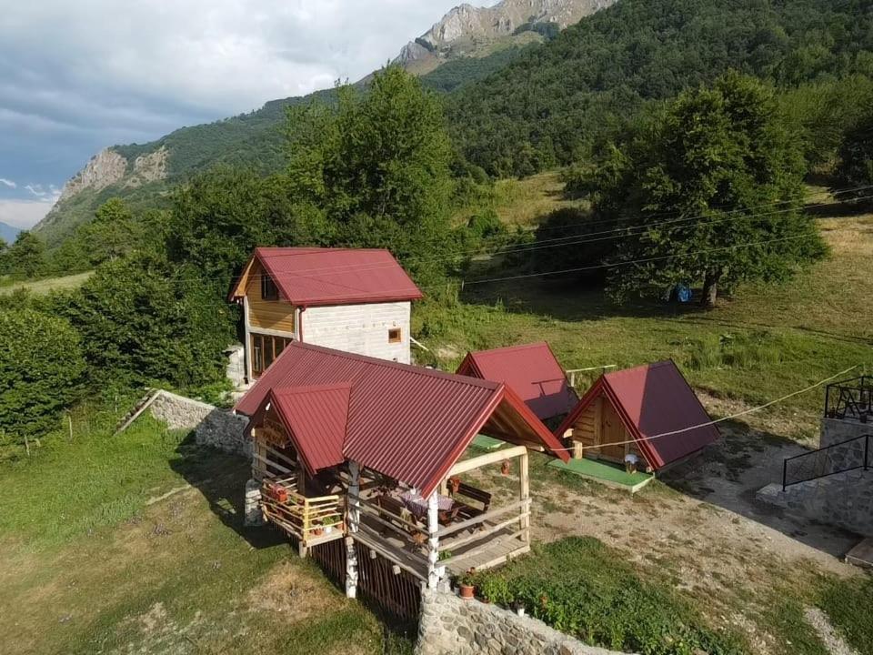 Bungalows Malagic Gusinje Exterior foto