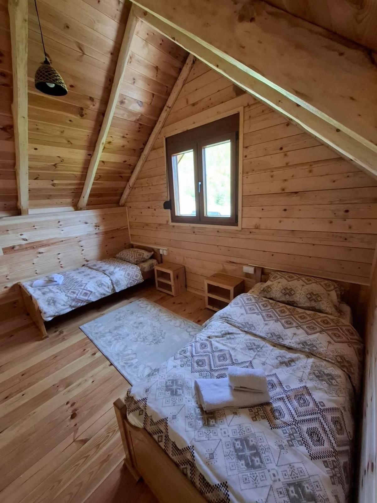 Bungalows Malagic Gusinje Exterior foto