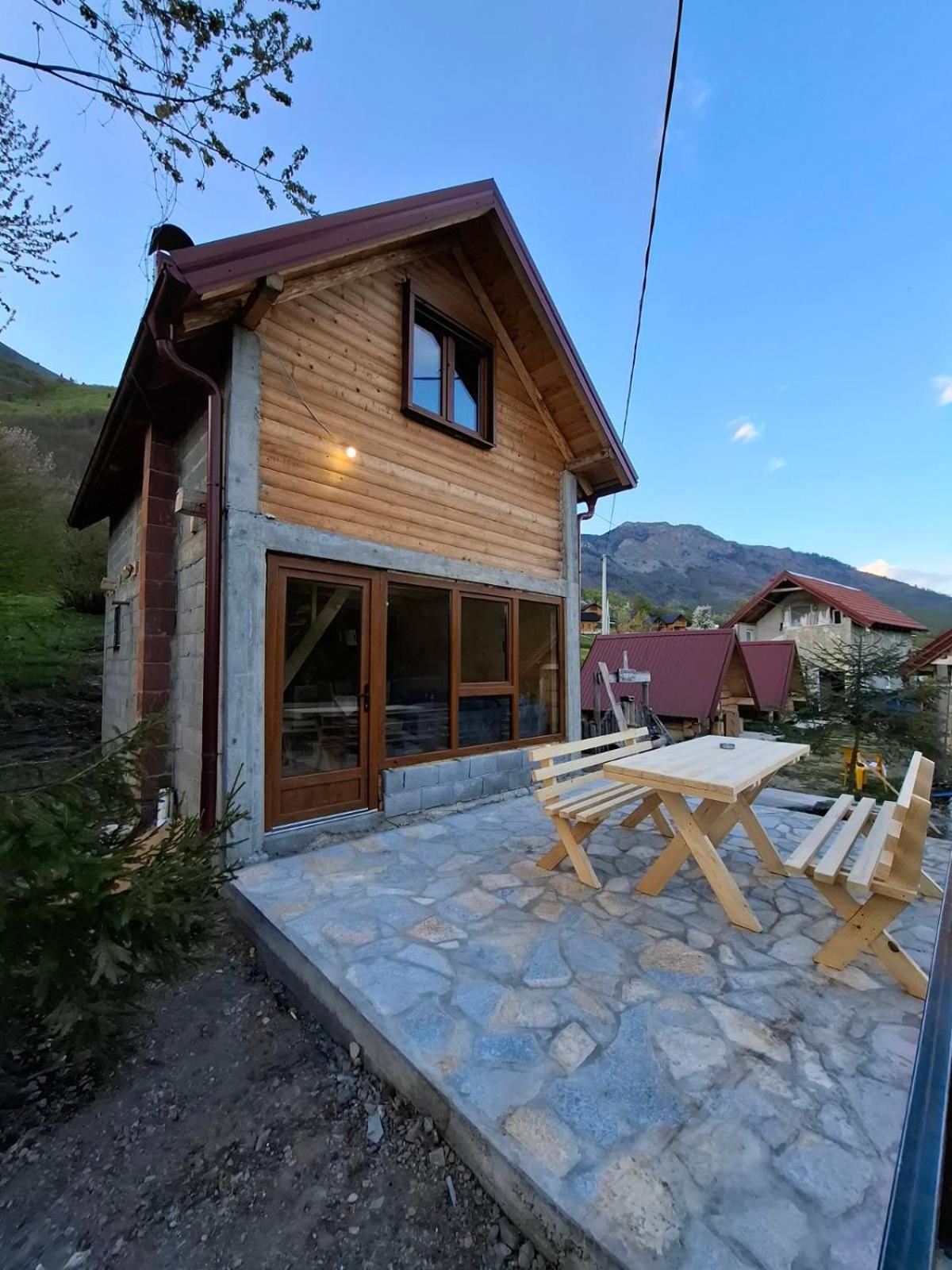 Bungalows Malagic Gusinje Exterior foto